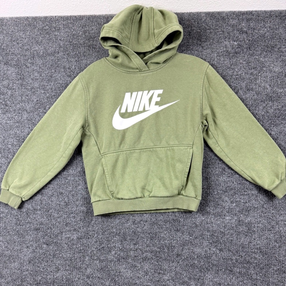 Nike Kids Sportswear Club Fleece Hoodie Sweatshirt Green white Logo Medium